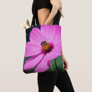 Bolsa Tote Abelha De Mel Sobre Cosmos Rosa Fechar