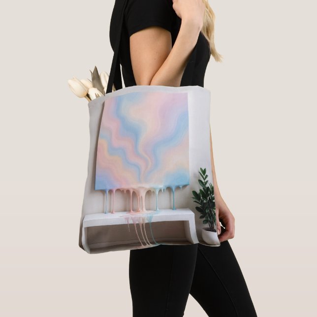Bolsa Tote Abstract Painting Dripping on a Bench  (Close Up)