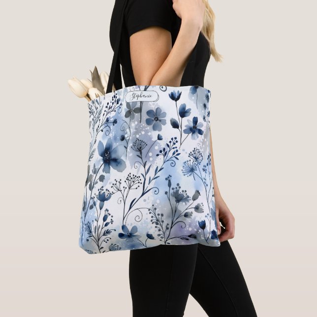 Bolsa Tote Airy Watercolor Blue Floral Everyday Personalized (Close Up)