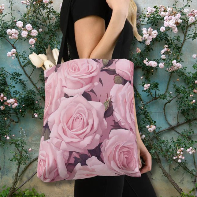 Bolsa Tote Allover do Jardim de Rosa veludo rosa impresso (Pink Velvet Rose Petals Tote)