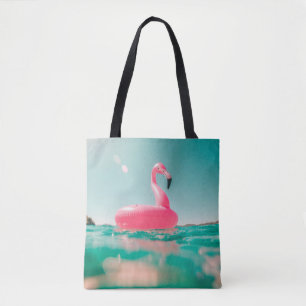 Bolsa Tote Anel de natação flamingo rosa no corpo d'água n