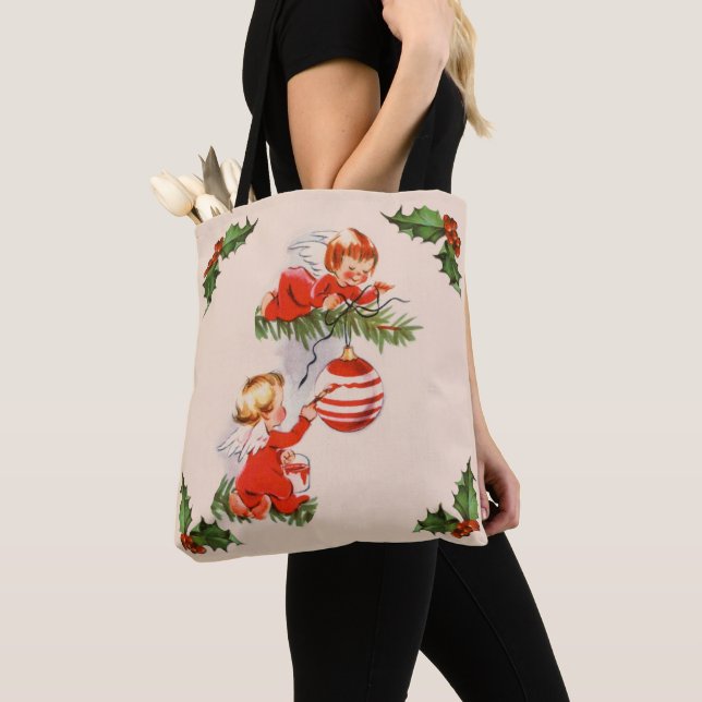 Bolsa Tote Ângulos decorando a árvore de Natal (Close Up)