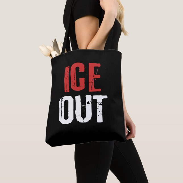 Bolsa Tote Anti ICE Out Political Activism Protest (Close Up)