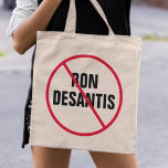 Bolsa Tote Anti-Ron De Santis Democrata da Flórida Política<br><div class="desc">Levante-se contra o Governador Ron DeSantis e as suas políticas odiosas na política da Flórida. Um golpe vermelho em uma bolsa de tote AntiSantis.</div>