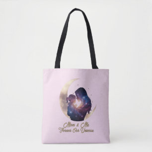 Bolsa Tote Arte da Lua com Silhueta da Galáxia de Mãe e Filho