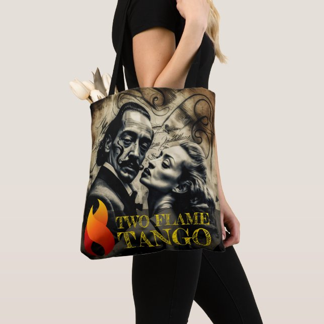 Bolsa Tote Artista de dois Flame Tango: "Embraço de Dali" (Close Up)