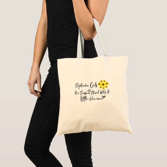 Bolsa Tote As Garotas Do Setembro Estão Misturadas Com Um Pou (Frente (produto))