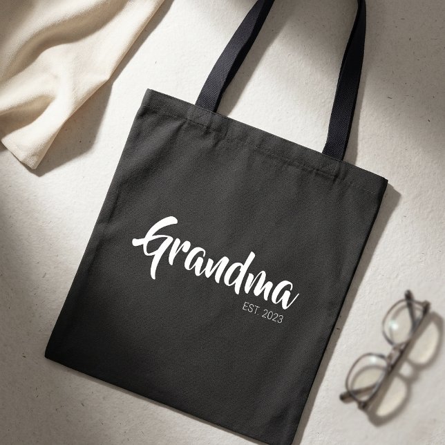 Bolsa Tote Avó Estabeleceu Presente de Roteiro Preto Branco (Grandma Established Black White Script Gift Tote Bag)