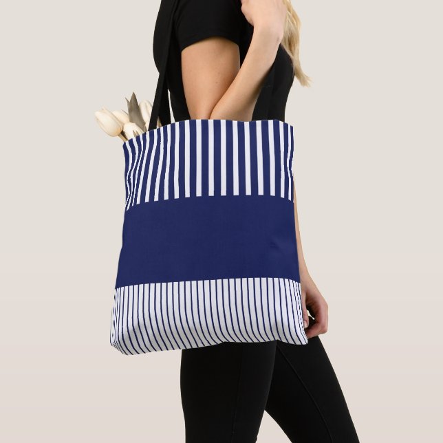 Bolsa Tote Bandas Pop de cor - Azul e Branco (Close Up)