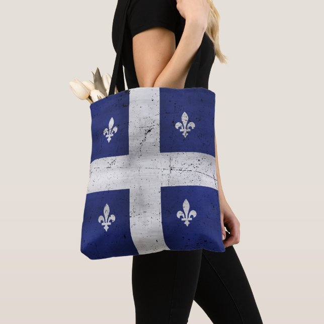 Bolsa Tote Bandeira da Quebeque estilo grunge corrmoído (Close Up)