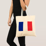 Bolsa Tote Bandeira francesa (França)<br><div class="desc">Este design inclui a bandeira nacional da França (oficialmente República Francesa, República Francesa), que é um país composto pela França metropolitana na Europa Ocidental e por várias regiões e territórios ultramarinos. A área metropolitana de França estende-se do Mar Mediterrâneo ao Canal da Mancha e ao Mar do Norte, e do...</div>