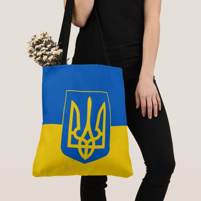 Bolsa Tote Bandeira ucraniana com brasão de armas (Close Up)
