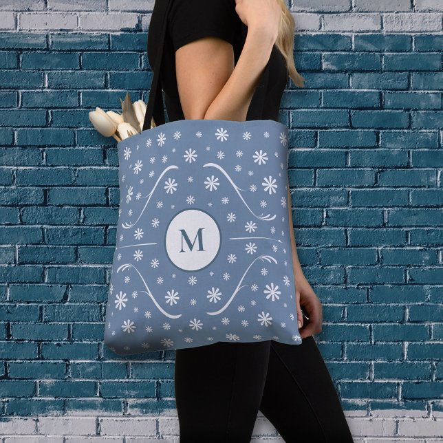 Bolsa Tote Banheira do Monograma de Energia com Flor Azul Dus (Dusty Blue Flower Power Monogram Tote Bag)