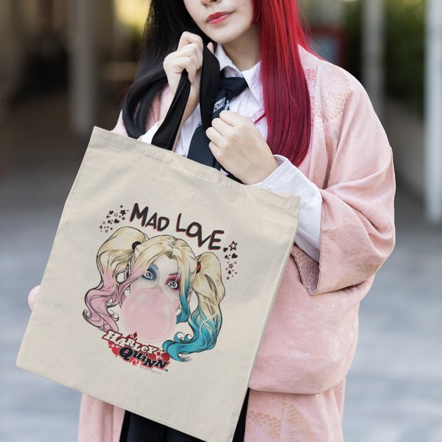 Bolsa Tote Batman | Mad Love Harley Quinn Chew Bubble Gum (Person carrying tote bag)