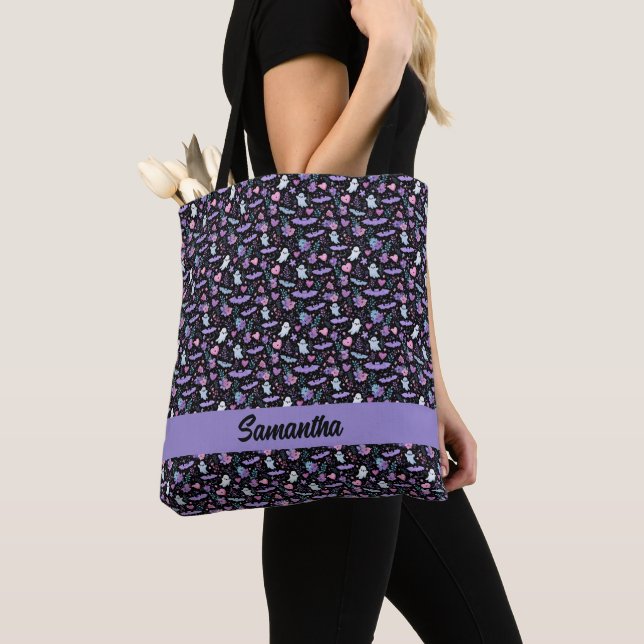 Bolsa Tote Bats e Fantasmas do Halloween, Rosa e Roxo, doces (Close Up)