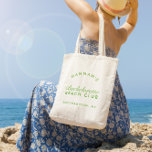 Bolsa Tote Beach Bachelorette Retro Modern Personalizado<br><div class="desc">Este bolsa casado sem esforço retro charme com um moderno toque de praia,  criando um na moda e acessório funcional para sua solteira. Personalize-o com nomes,  datas,  ou uma mensagem especial,  fazer-a como um guardião único e apreciado para o seu partido noiva.</div>