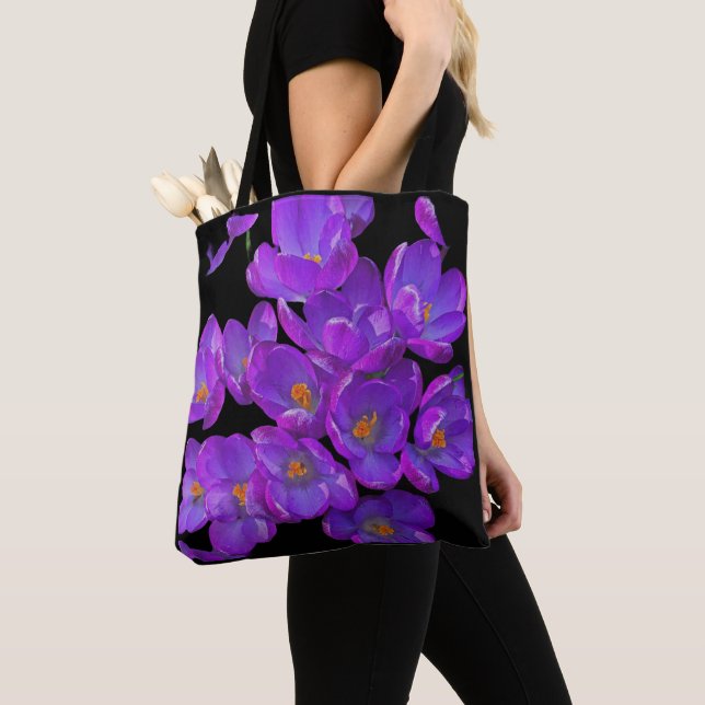 Bolsa Tote Belo Primavera roxo Crocuss Floral (Close Up)