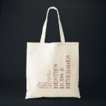 Bolsa Tote Besties Girls Trip Personalizado Brown<br><div class="desc">Brown Mahogany Tan "Besties Buds & Bebidas" personalizou o saco de tote com nome, data, destino de fim de semana e citação de texto editável divertida, impresso verticalmente e em diferentes direções em um estilo de tipografia de tendência de boho. Perfeito como um momento de manutenção ou um favor prático...</div>