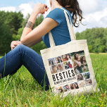 Bolsa Tote Besties sempre e para sempre Colagem de Fotos<br><div class="desc">Amigos são um dos componentes mais importantes de uma vida feliz e bem-sucedida - então não é surpresa que as pessoas estejam encontrando novas e criativas formas de honrá-los. A última tendência é o melhor amigo personalizado para o saco, permitindo que as pessoas mostrem seu apreço por seus entes queridos...</div>