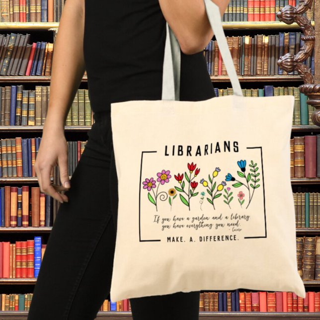 Bolsa Tote Bibliotecários fazem diferença e citações florais (Criador carregado)