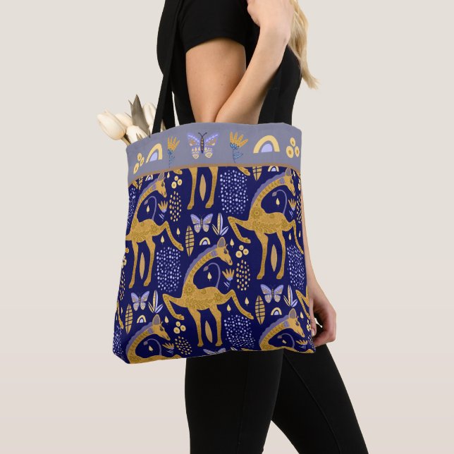 Bolsa Tote Blue Dourado Giraffe Boho Patterno (Close Up)