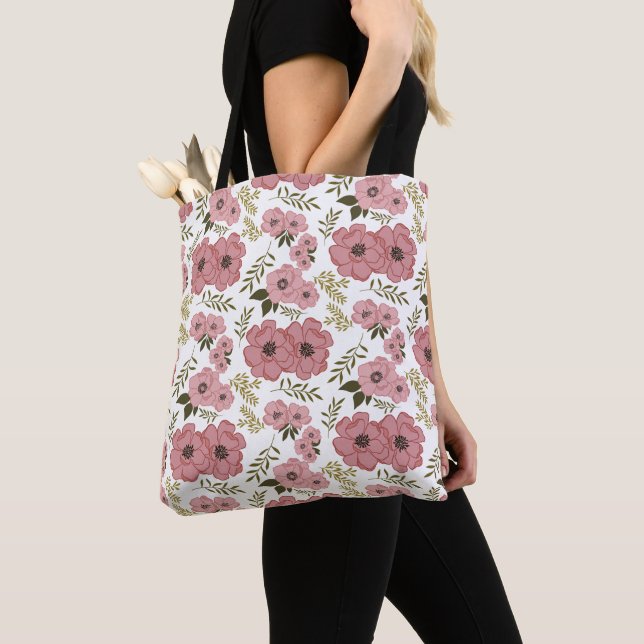 Bolsa Tote Blush Meadow Blooms AOP Floral Weekender (Close Up)
