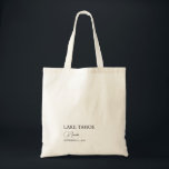 Bolsa Tote Boas-vindas ao casamento personalizado<br><div class="desc">Apresentando nosso Destino de Casamento Personalizado Bem-Vindo Obrigado Tote Bag—uma combinação perfeita de elegância e simplicidade modernas. Projetada com uma estética minimalista, esta bolsa versátil é um presente ideal para os seus convidados de casamento ou para a sua festa de noiva. Quer você esteja querendo criar uma experiência memorável de...</div>