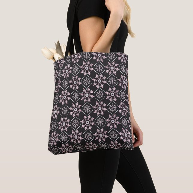 Bolsa Tote Boho Mandala rosa e preto (Close Up)