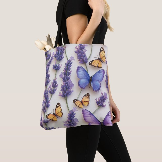 Bolsa Tote Borboleta Elegante e Design de Lavanda (Close Up)
