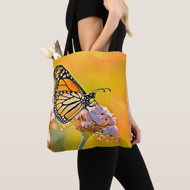 Bolsa Tote Borboleta Majestosa Fechar Design (Close Up)
