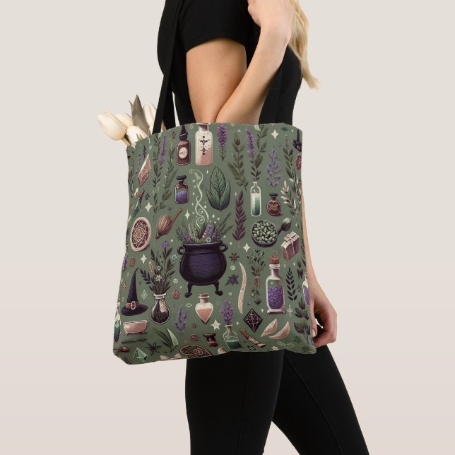 Bolsa Tote Botânica Encantada: Herbos e Bruxaria Mágicos (Close Up)