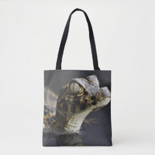 Bolsa Tote Caimão novo na água com reflexão