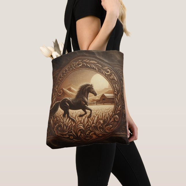 Bolsa Tote Cárter de Couro, Ranhura de Cavalo (Close Up)
