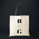 Bolsa Tote Casamento Mínimo Moderno do Monograma Negro e Bran<br><div class="desc">Um moderno design de monograma preto e branco minimalista. Um design único que usa elementos contemporâneos e tipografia. Um simples design elegante preto e branco monograma. Um na moda moderno design com elementos contemporâneos. Os convites de casamento e outros artigos de papelaria também estão disponíveis.</div>