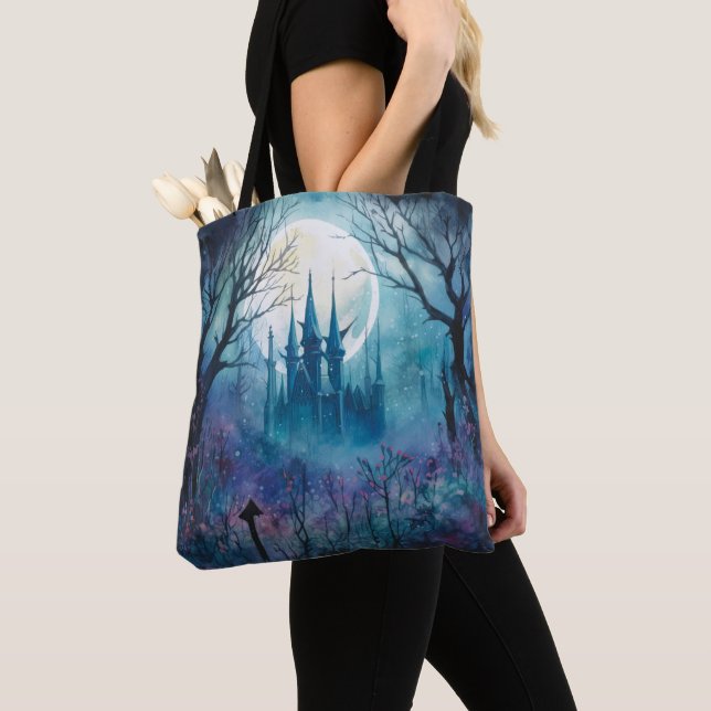 Bolsa Tote Castelo de Spooky Haunted Cheio Lua Azul Halloween (Close Up)