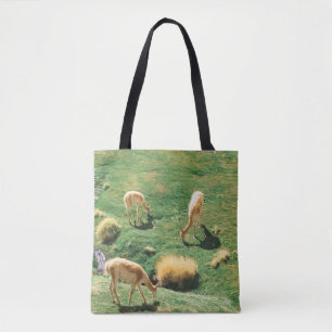 BOLSA TOTE CAVALOS BRANCOS E MARAVILHOSOS NO CAMPO DE GRAMA V