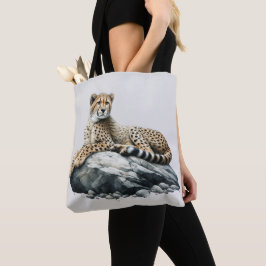 Bolsa Tote Cheetah descansando em uma rocha