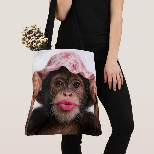 Bolsa Tote Chimpanzé Usando Batom Rosa (Close Up)