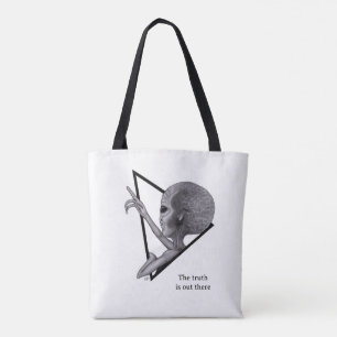 Bolsa Tote Cinza, a verdade está lá fora