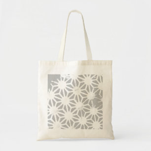 Bolsa Tote Cinza e padrão geométrico branco