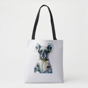 Bolsa Tote Coala Legal em um Jipe Usando Óculos de Sol Estilo