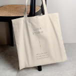 Bolsa Tote Código QR Simples e Limpo Dourado<br><div class="desc">Um design vertical minimalista em um estilo simples com cor e código QR de recurso dourado. O link de código de texto e QR pode ser facilmente personalizado para um design tão exclusivo quanto a sua pequena empresa!</div>