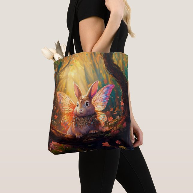 Bolsa Tote Coelhinho branco numa floresta encantada (Close Up)