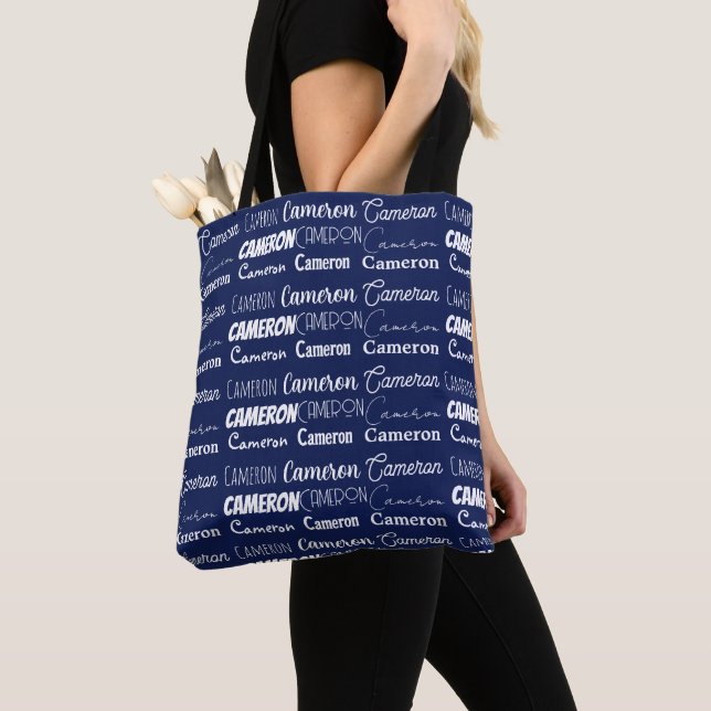 Bolsa Tote Colar de Nome Personalizado Azul Navy Chic (Close Up)