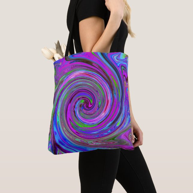Bolsa Tote Colorful Magenta Swirl Retro Abstract Design (Close Up)