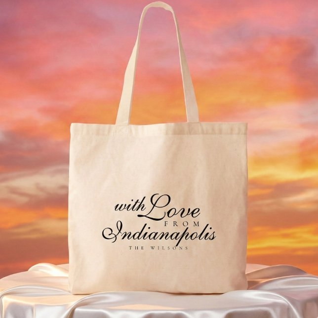 Bolsa Tote Com Amor da Loja de Presentes de Casamento (Ditch the expected wedding favors and gift your wedding guests something they'll actually use! )