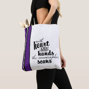 Bolsa Tote Com Coração e Mãos, o Sonógrafo faz varredura