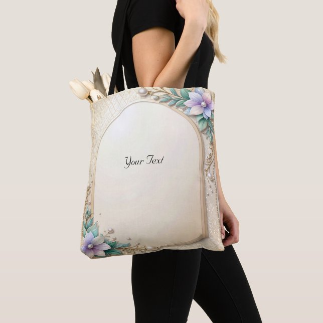 Bolsa Tote com Pérolas e Moldura Floral Decorativa (Close Up)