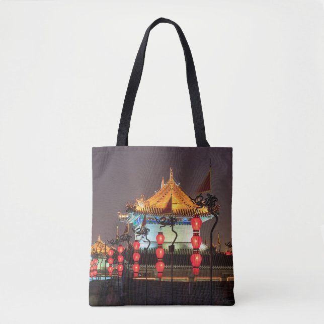 Bolsa Tote Construção da Muralha da Cidade à Noite (Frente)