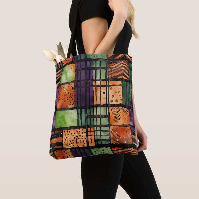 BOLSA TOTE COR VERDE LARANJA NEGRA ABSTRATO HALLOWEEN (Close Up)